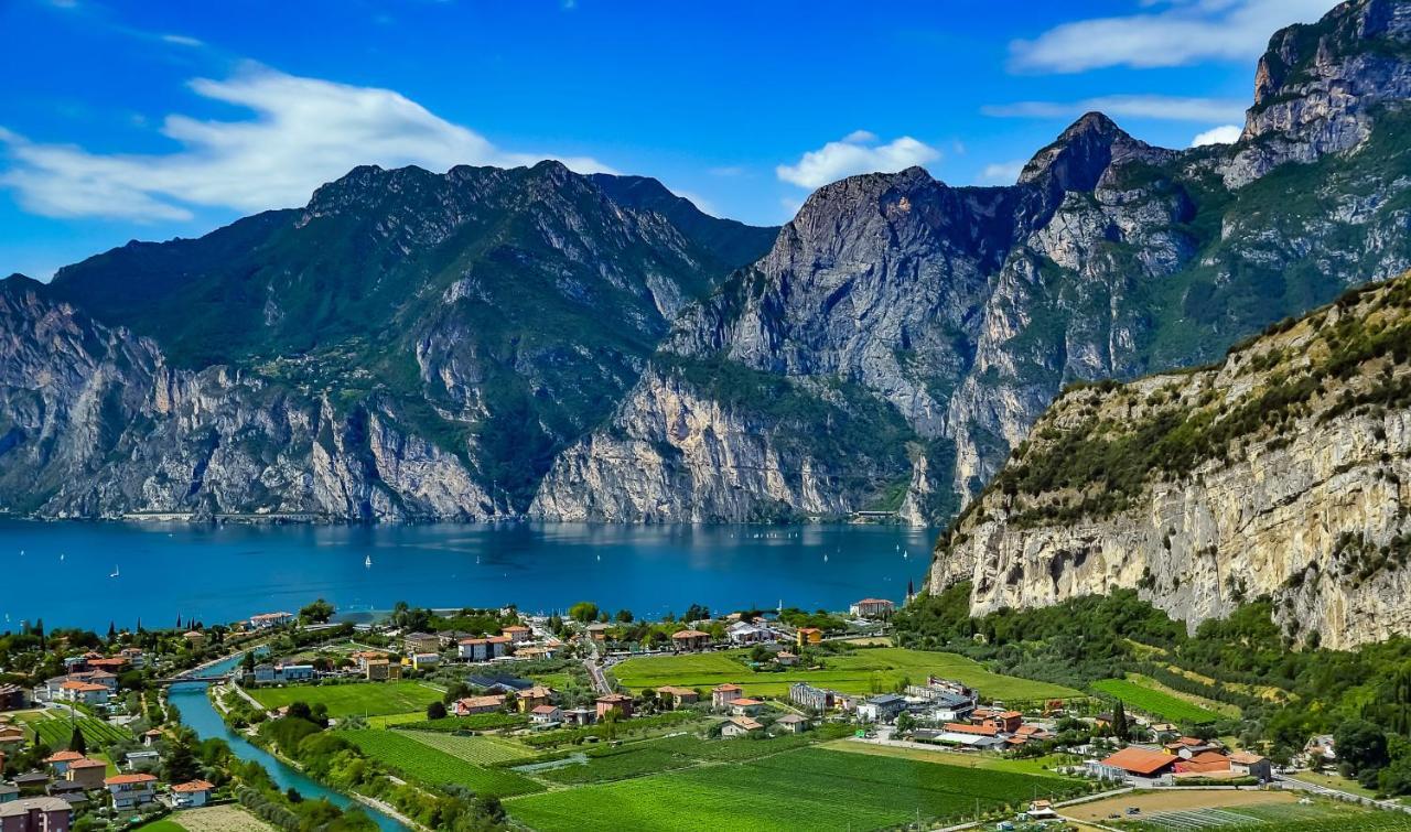 Lakegarden Apartment Riva del Garda Kültér fotó