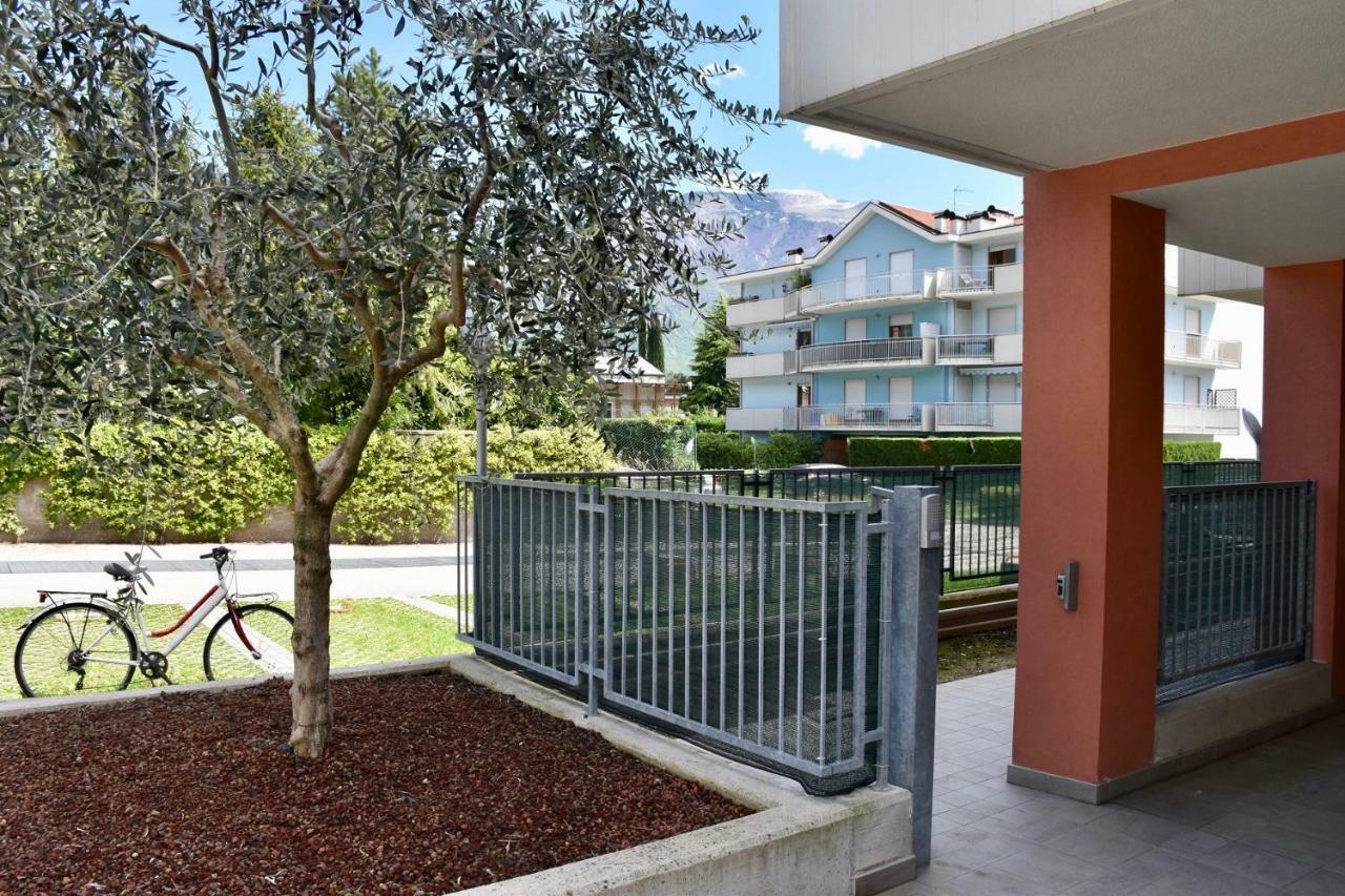 Lakegarden Apartment Riva del Garda Kültér fotó